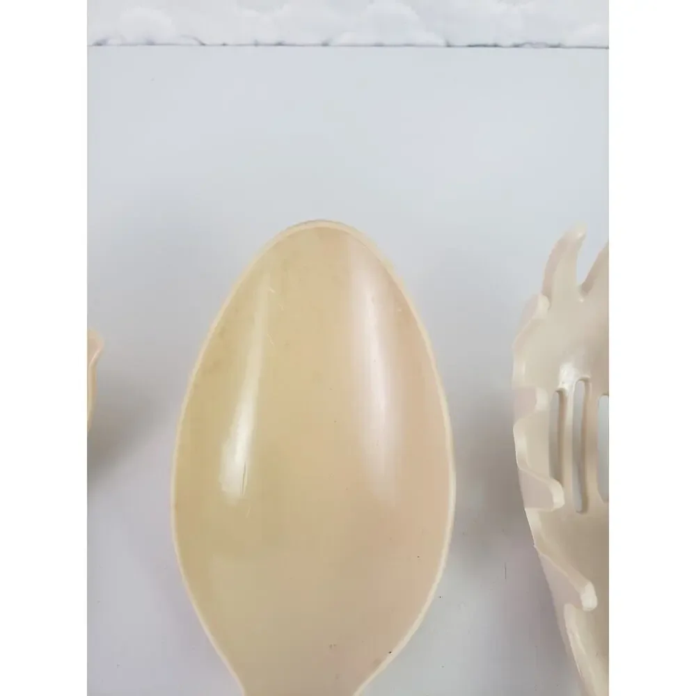 Vintage Ekco Dark Almond Cream Plastic Cooking Serving Spoons Set of 4 USA